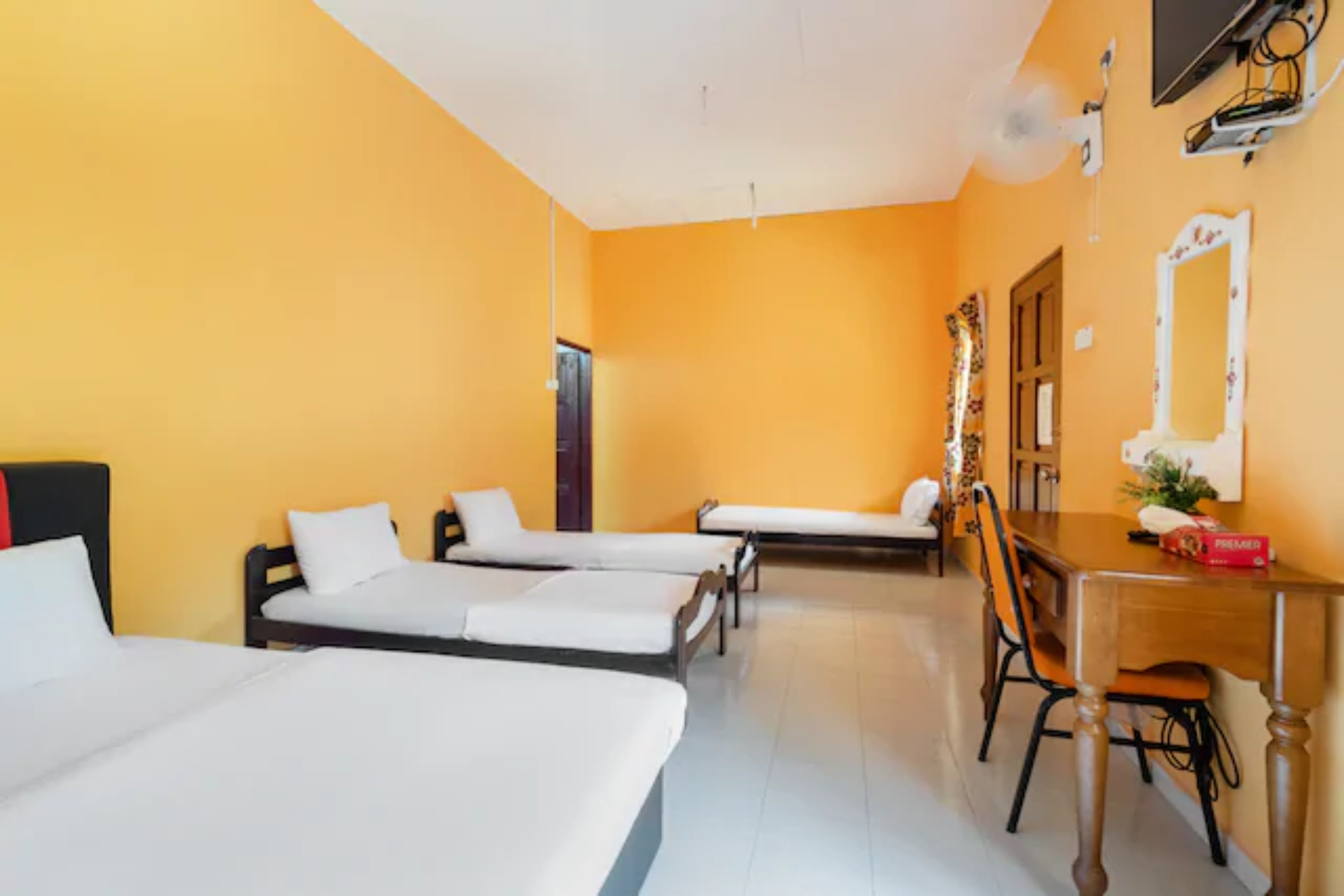 Bedroom 4, SPOT ON 89906 Kendong Village Resort, Rembau