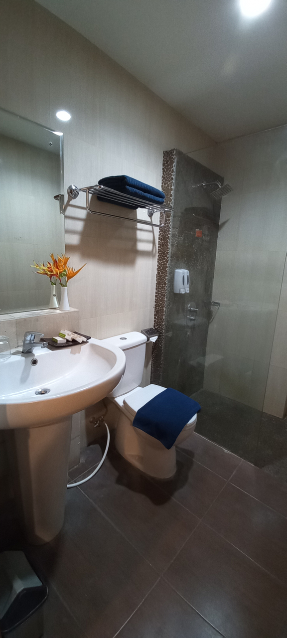 Bathroom 3