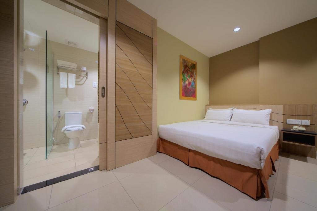 Room 3
