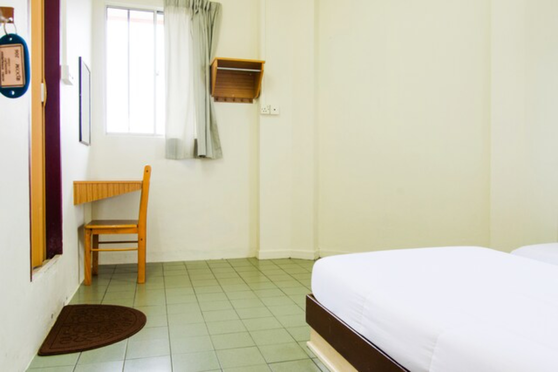 Bedroom 4, SPOT ON 89582 Evergreen Hotel, Keningau