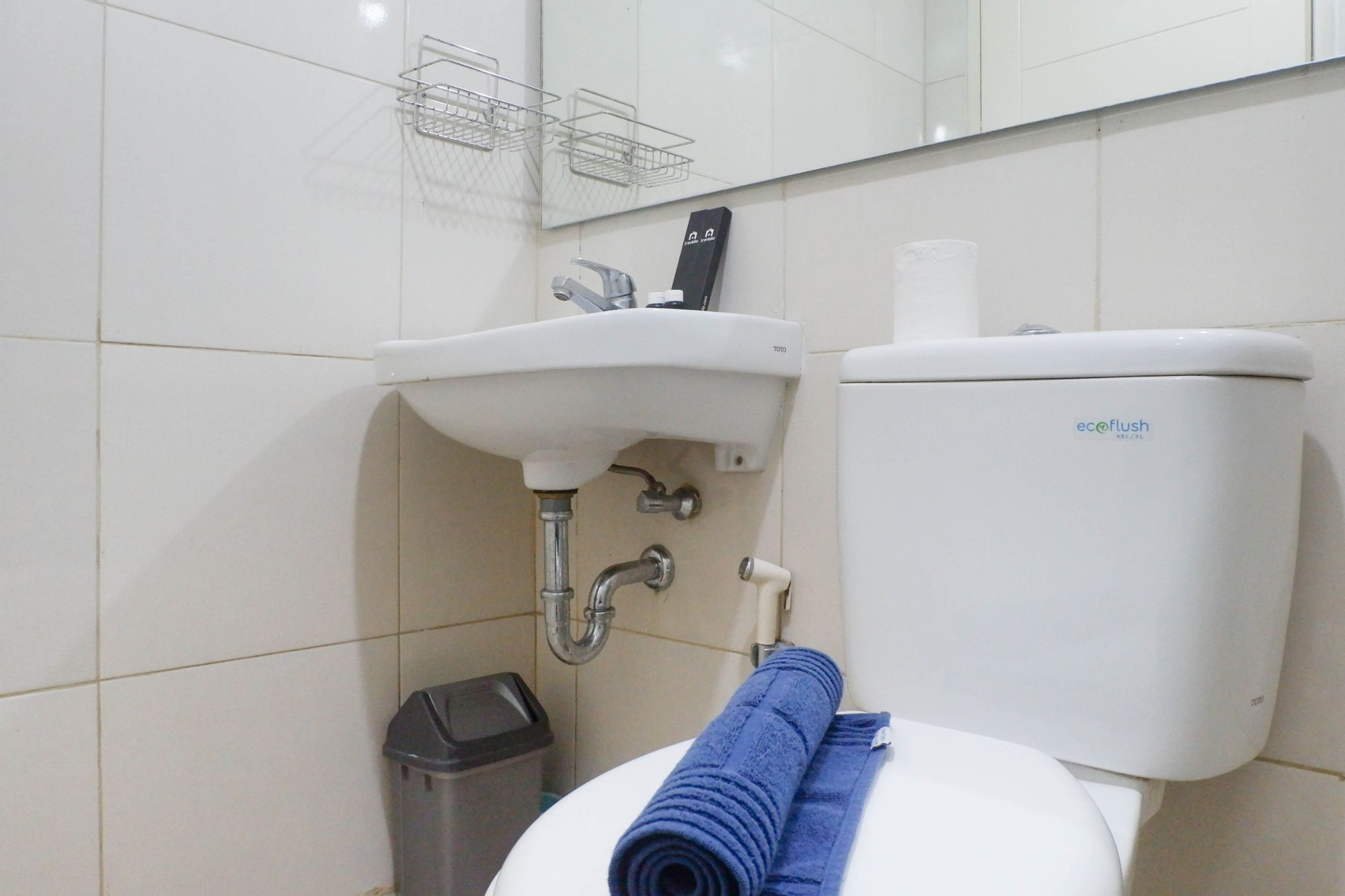 Bathroom 4