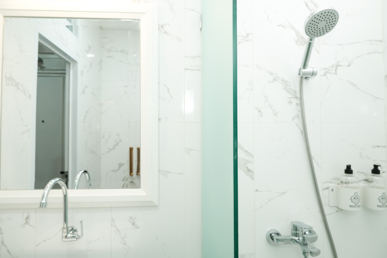 Bathroom 4