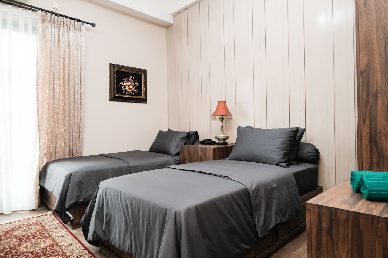 Bed 25