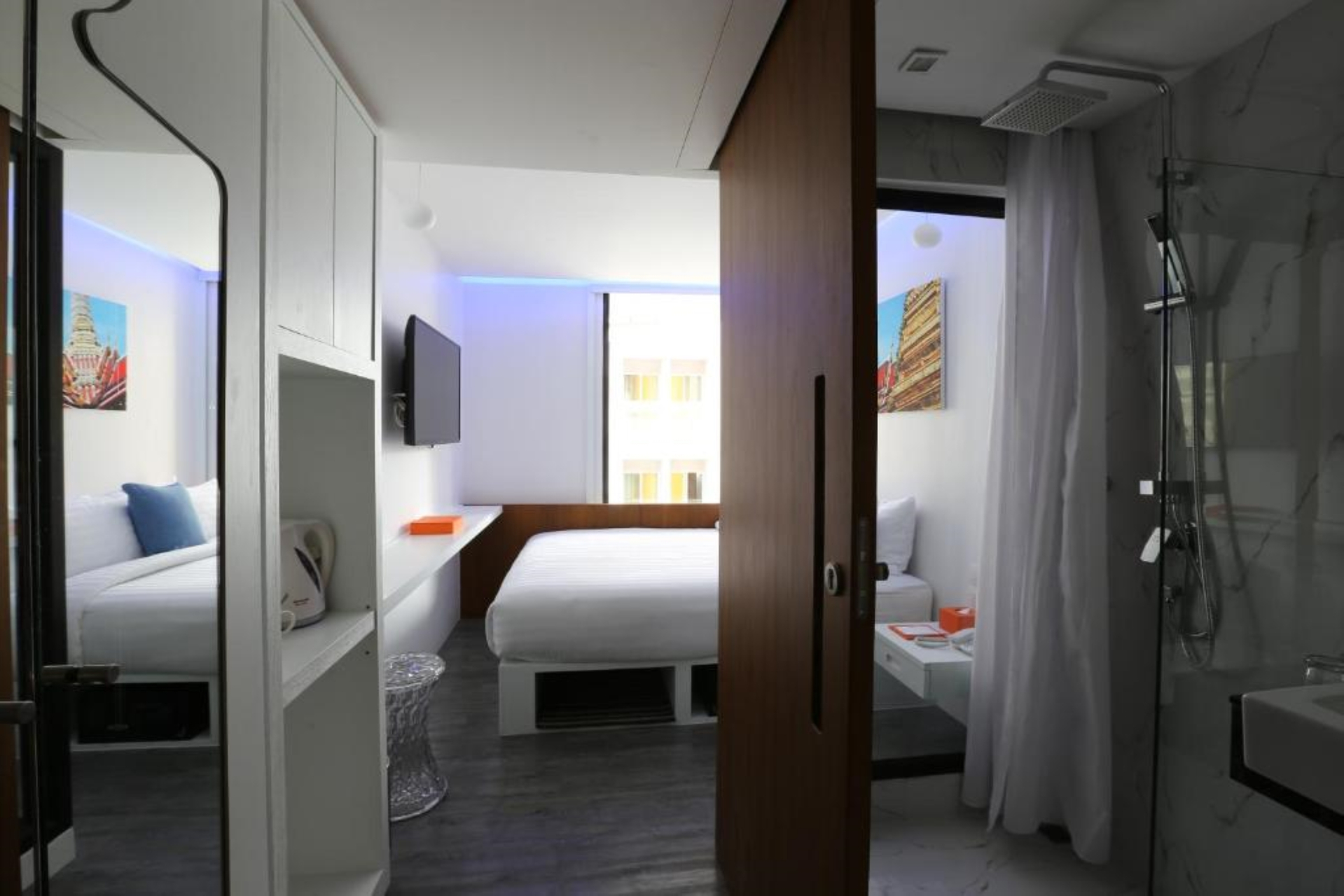 Bedroom 3, S Box Sukhumvit Hotel, Wattana