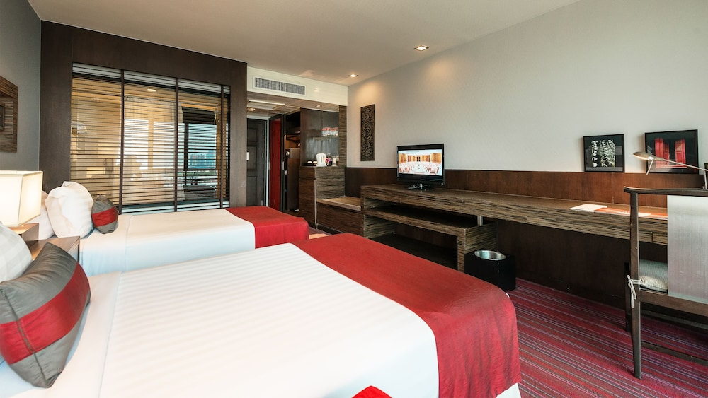 Bedroom 3, A-One Bangkok Hotel, Huai Kwang