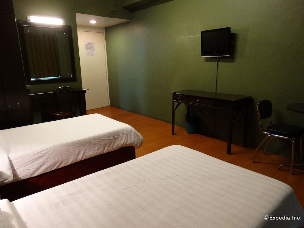 Bedroom 2, New Solanie Hotel, Manila