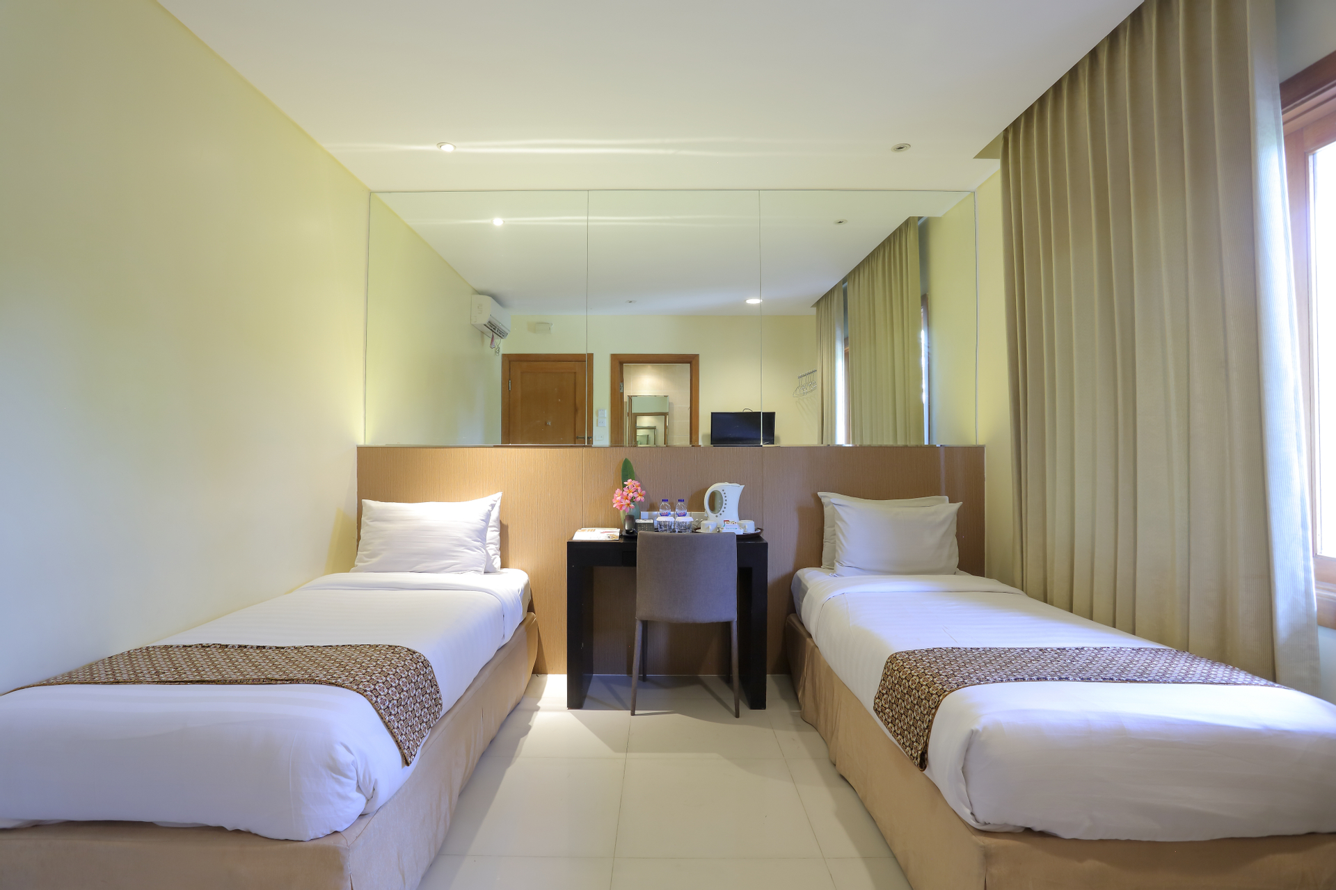 Bedroom 3, Country Heritage Resort Surabaya, Surabaya