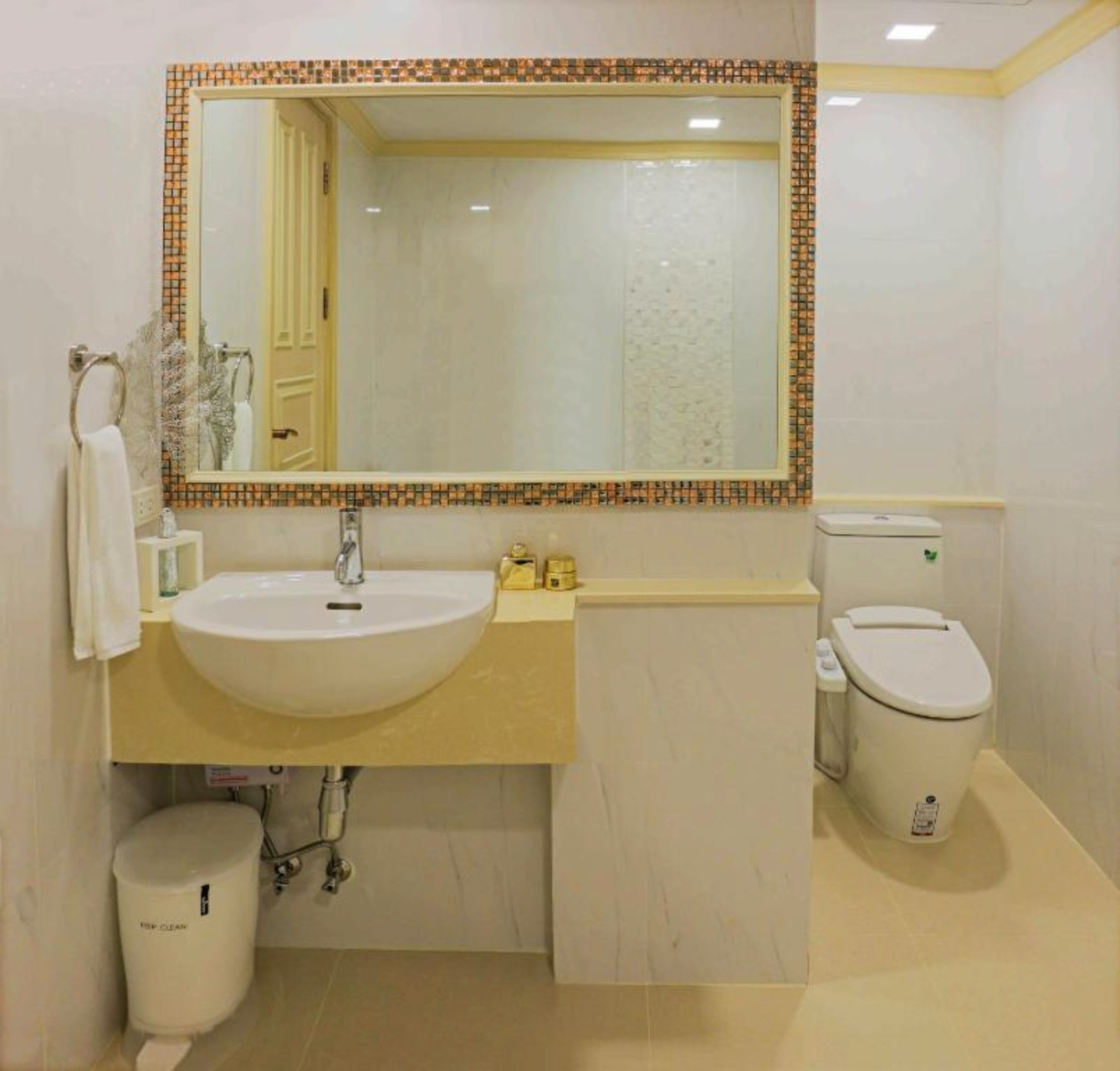 Bathroom 2
