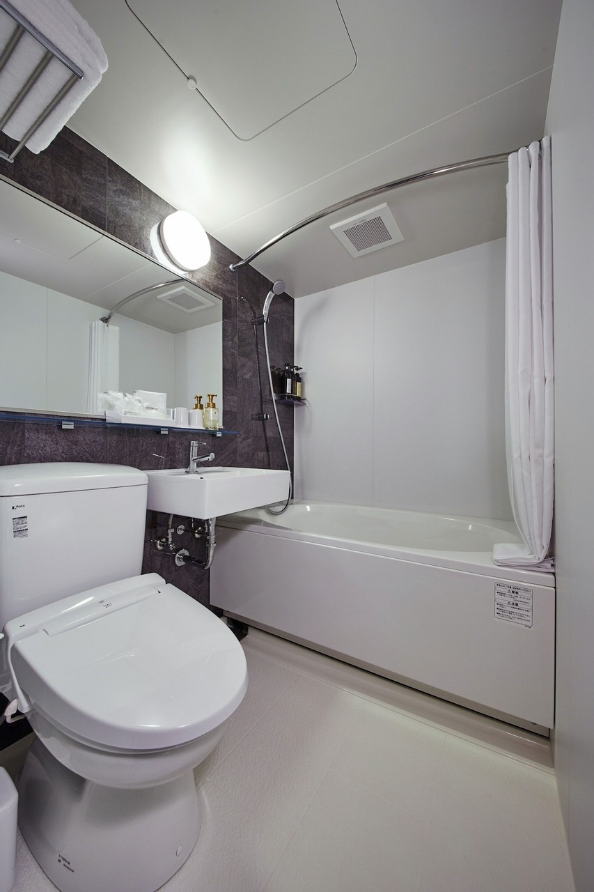 Bathroom 2
