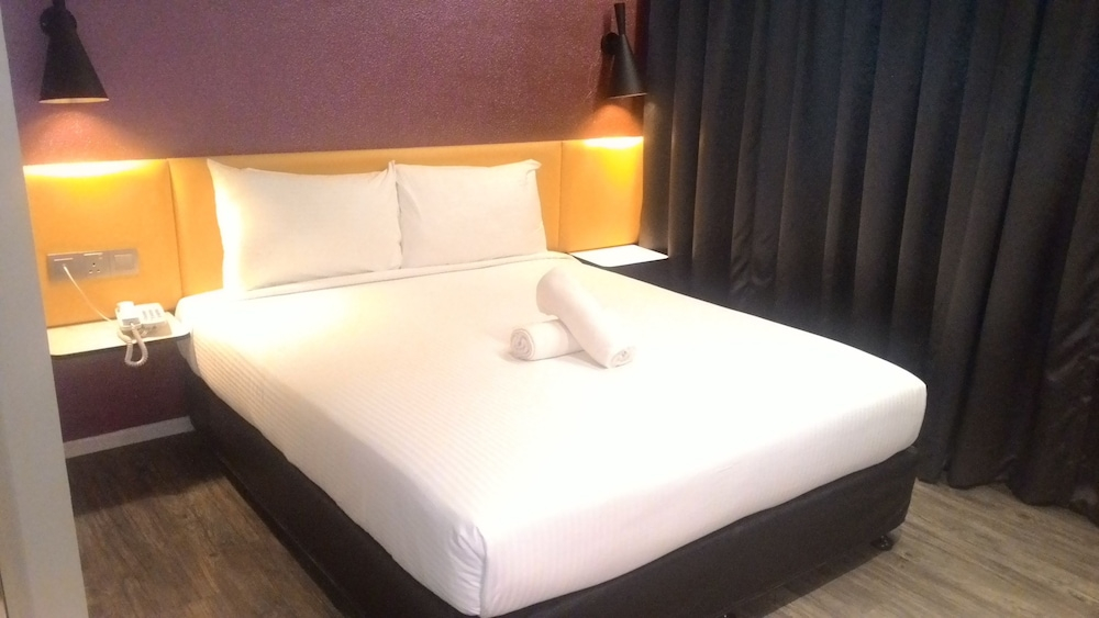 Bedroom 3, Win Win Boutique Hotel Port Dickson, Port Dickson
