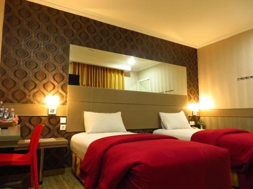 Bedroom 1, Hotel Menara Lexus, Medan