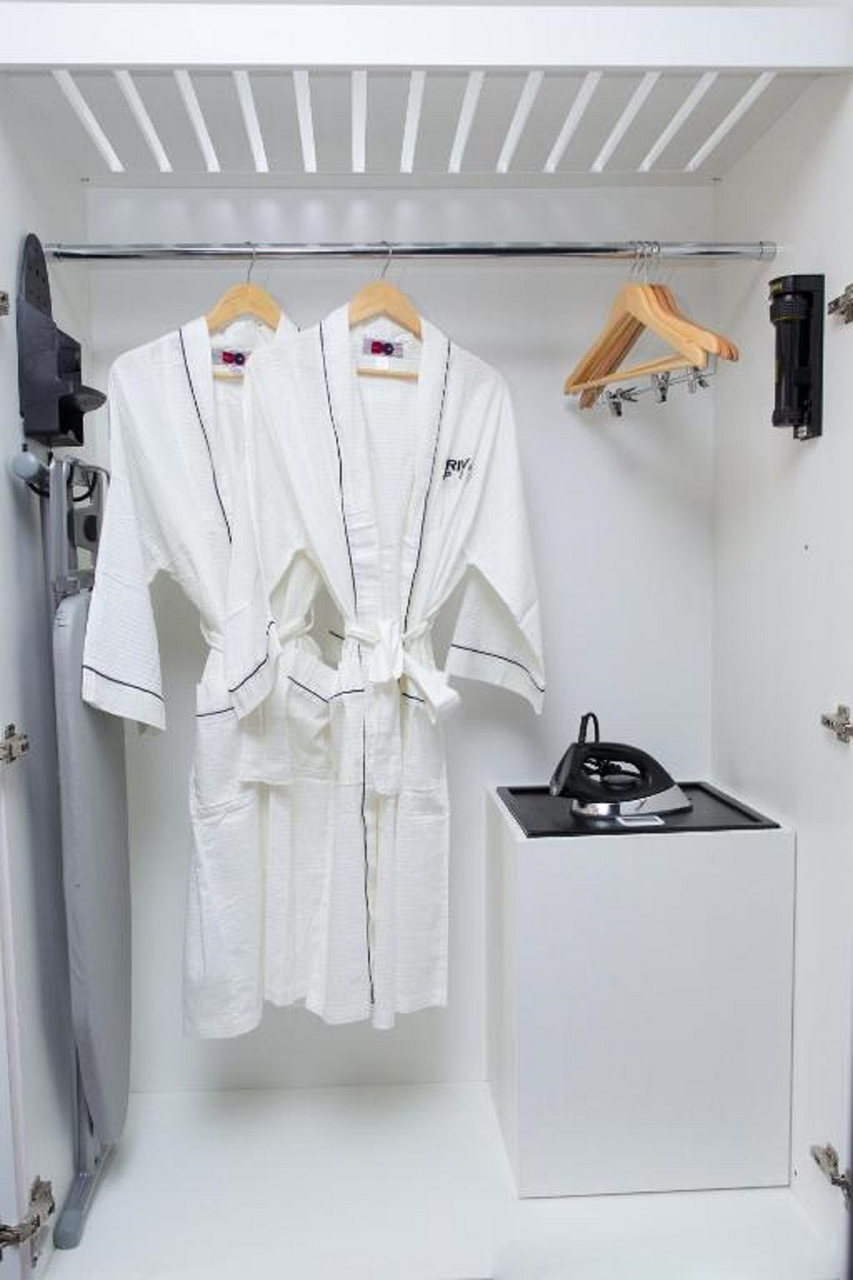 Amenities 12