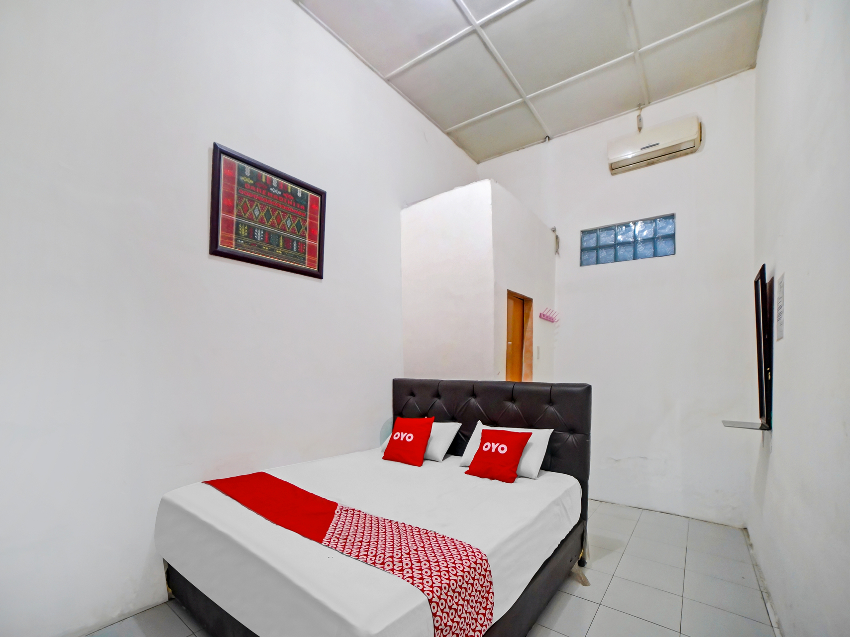 OYO 90355 Darussalam Inn, Medan
