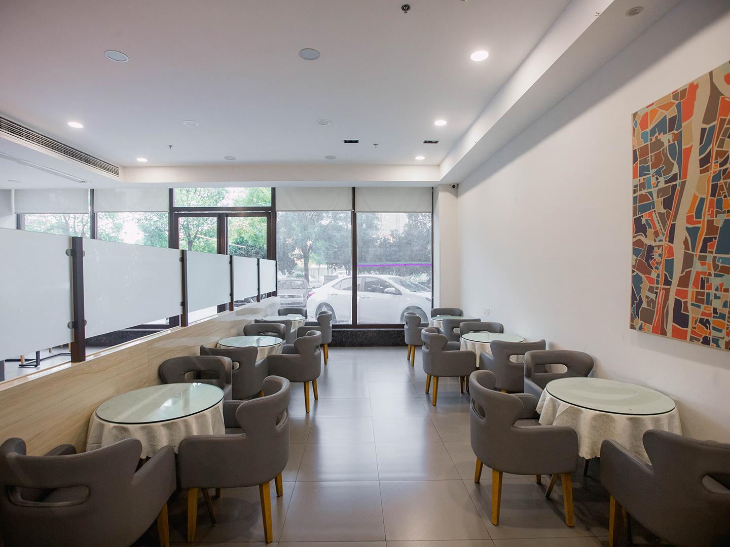 Food & Drinks, Hanting Hotel Yueyang Pipawang Highway lnterchange, Yueyang