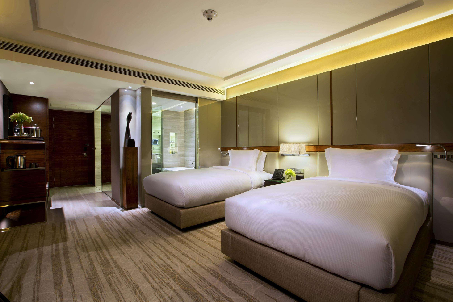 Room 9