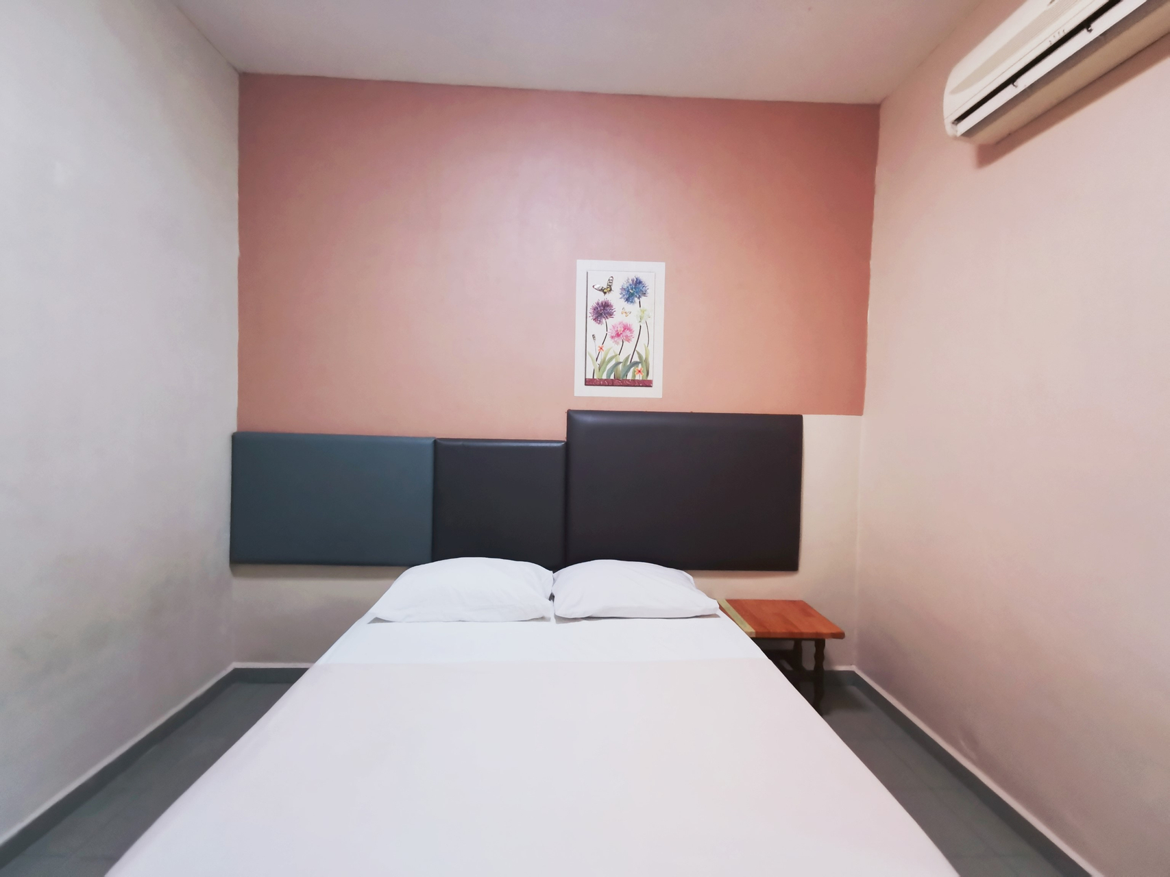 Room 3