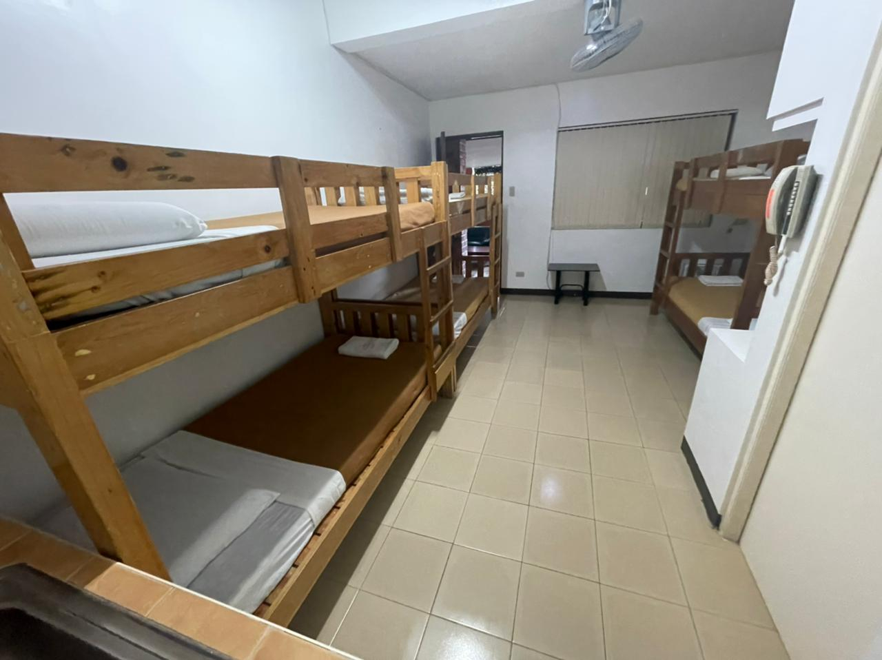 Bed in dormitory CAPACITY 6