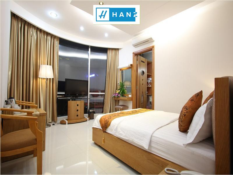 HANZ Happy Hotel, Quận 10