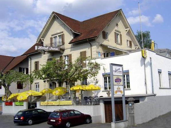 Exterior view, Hotel Restaurant Jura, Lac