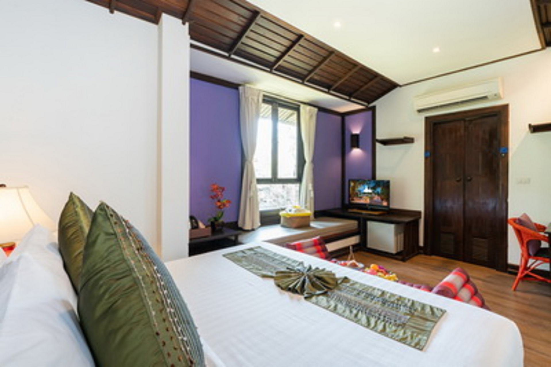 Room 5