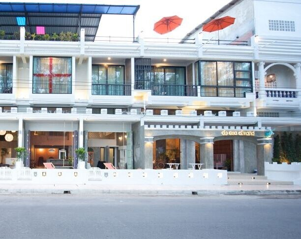 Exterior & Views 1, De Sea Almond Hotel Chumphon, Muang Chumphon