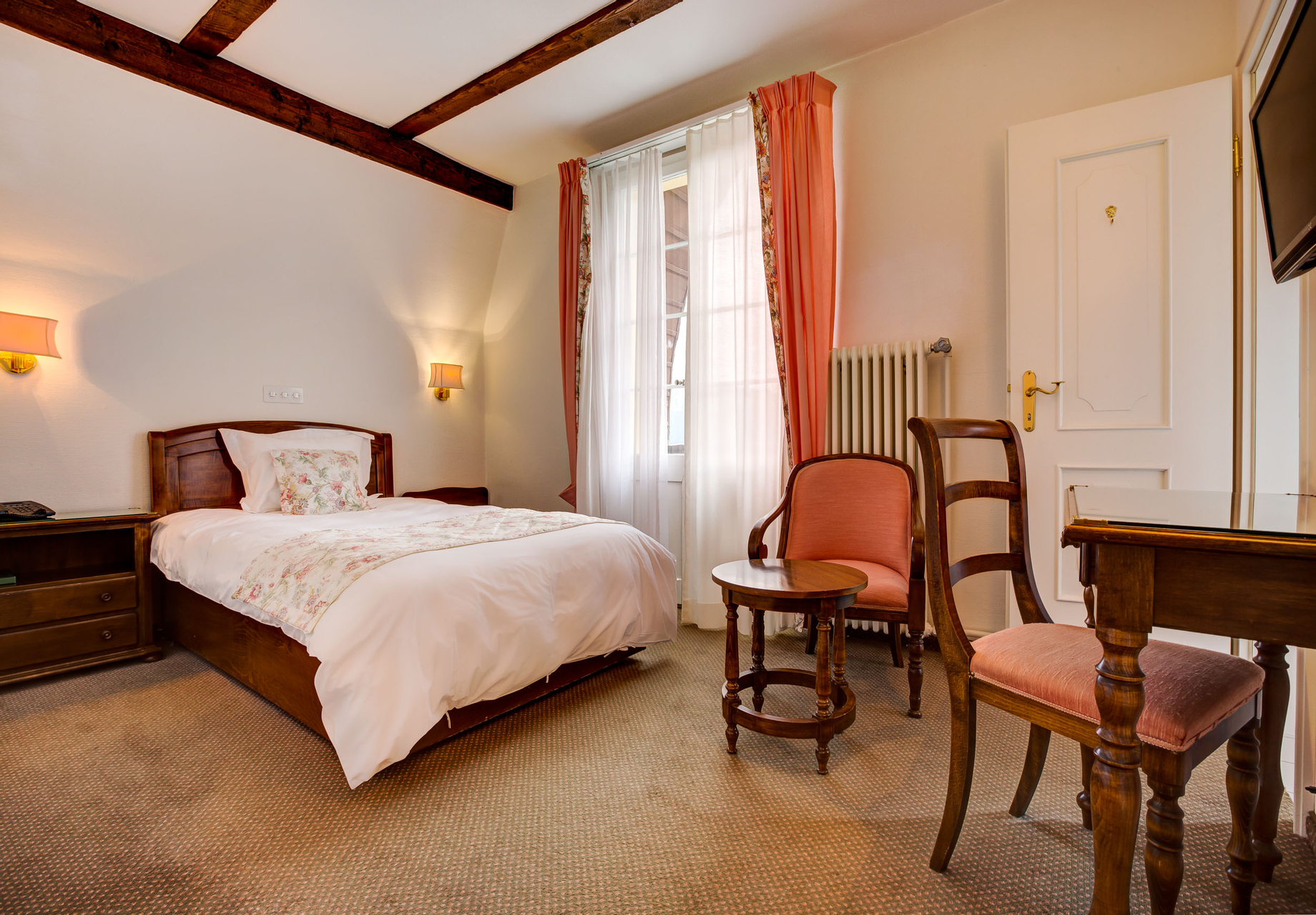 Room 4