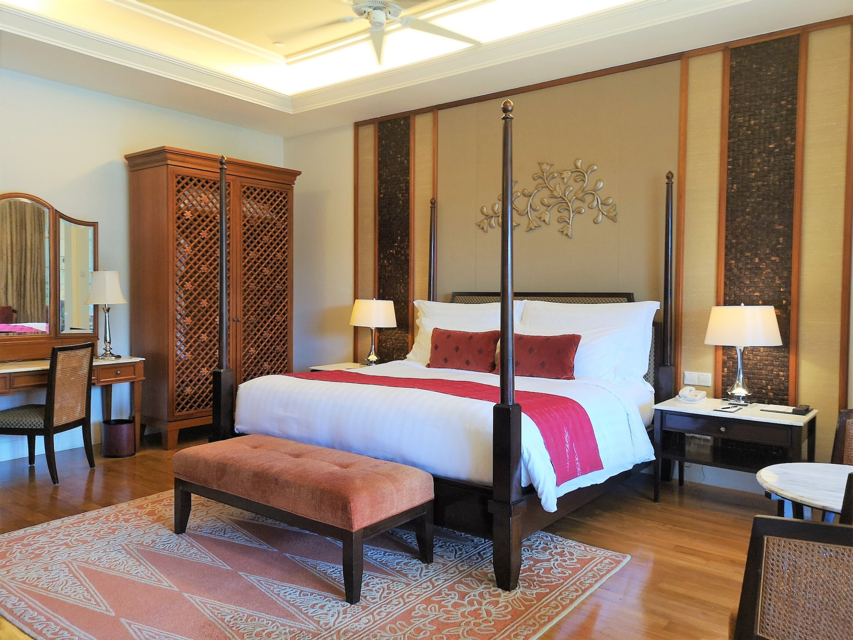 Room 9