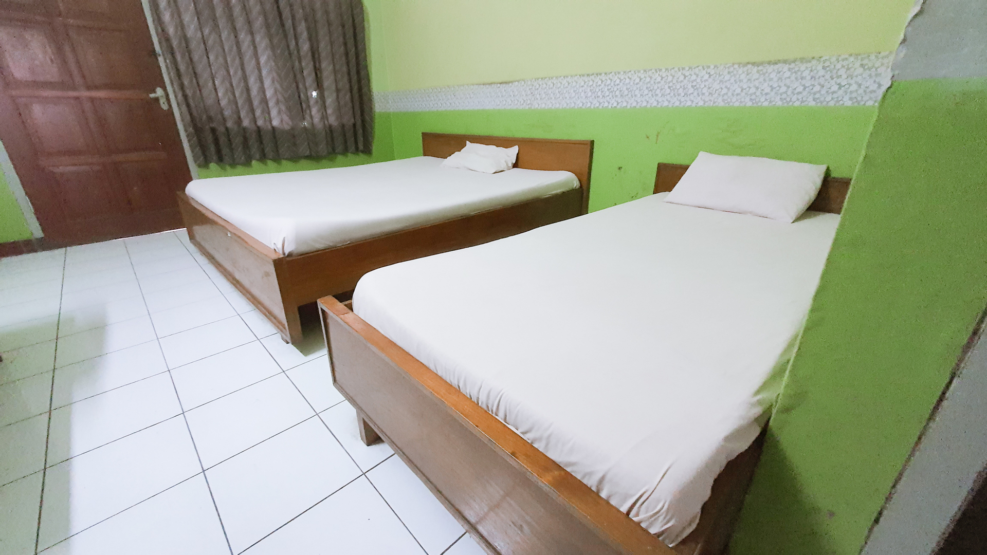 Bedroom 2, Hotel Pondok Indah RedPartner, Madiun