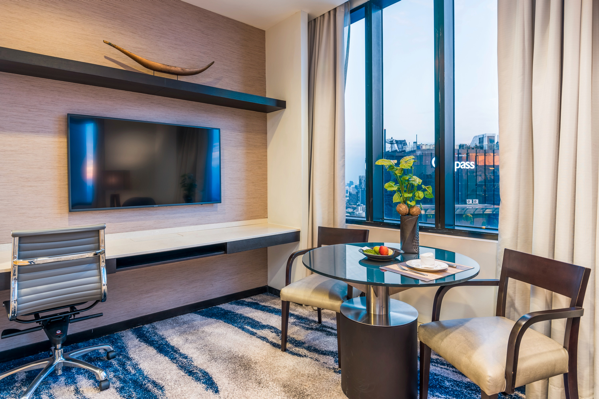Living Area 14
