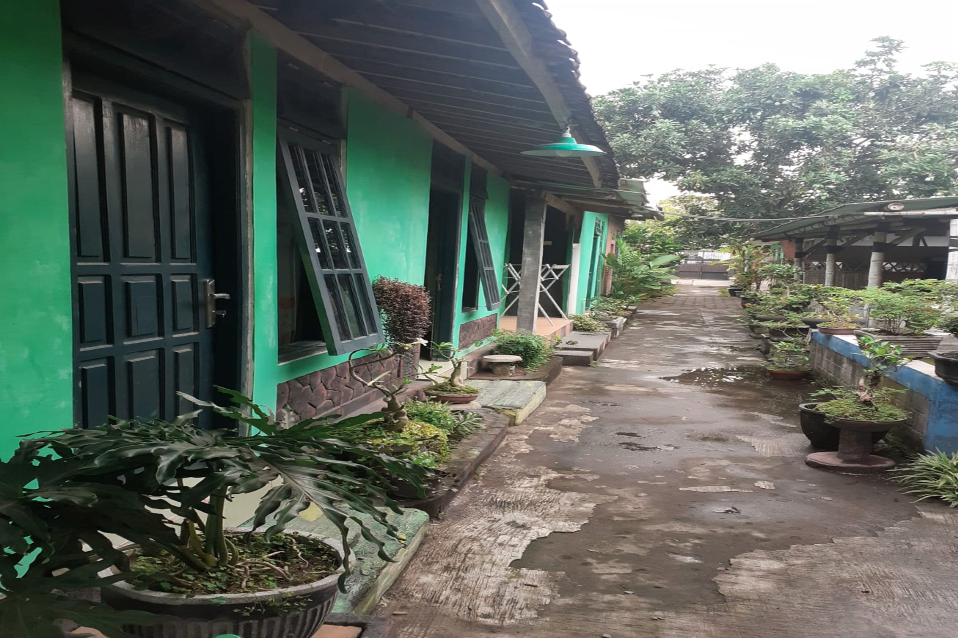 Exterior & Views 1, Nyaman Home Stay Syariah, Kediri