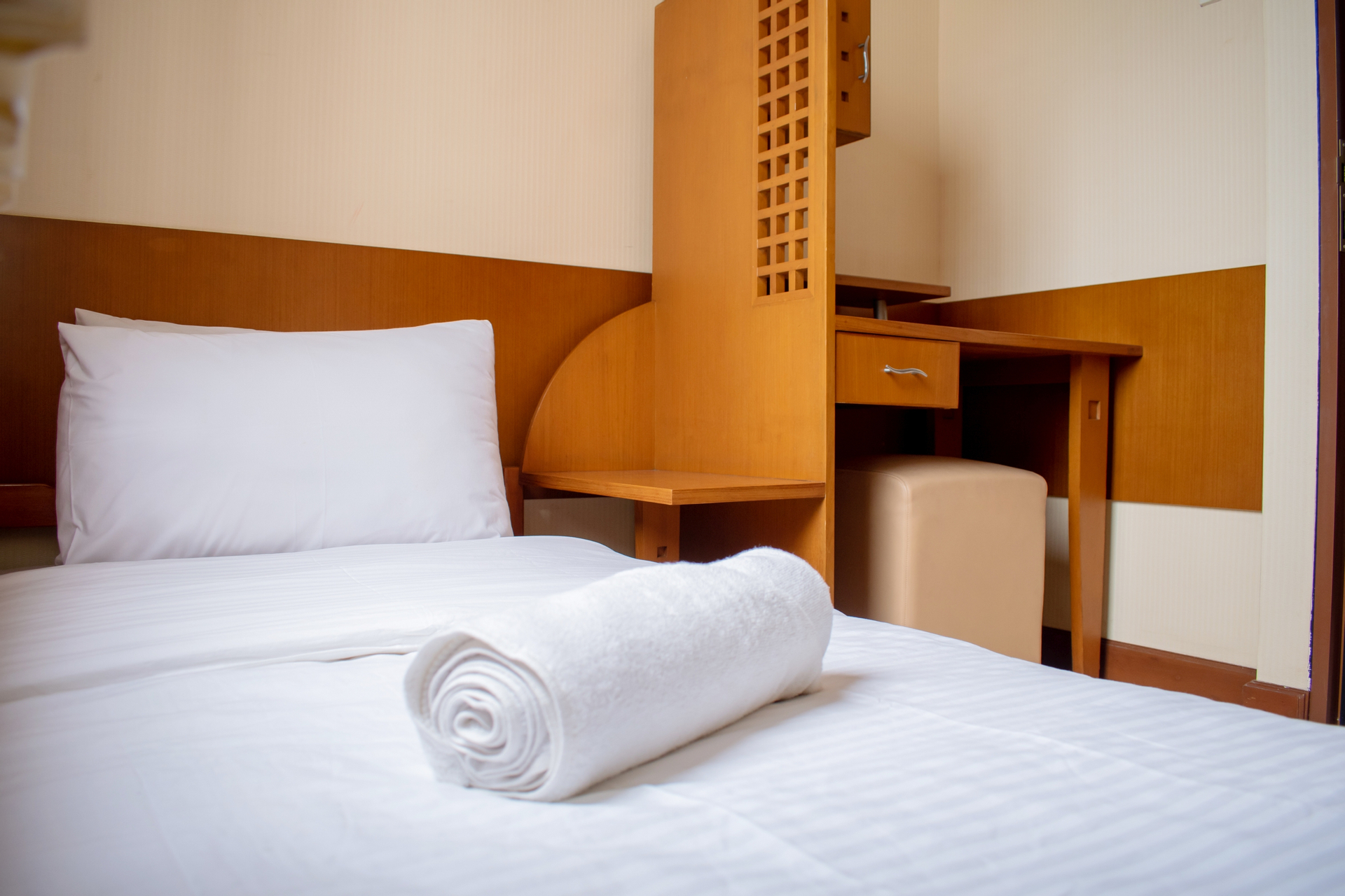 Bed 12