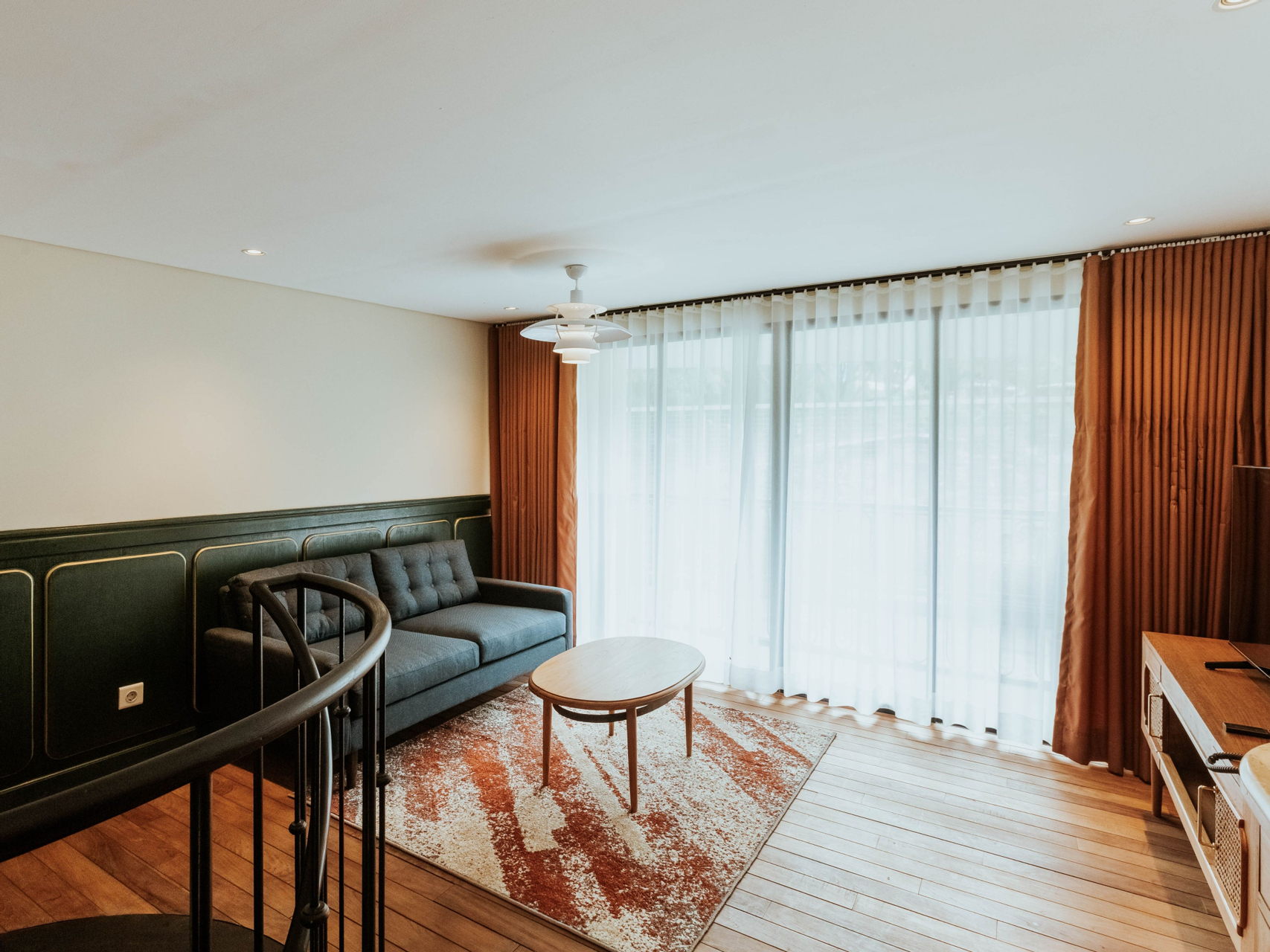 Living Area 4