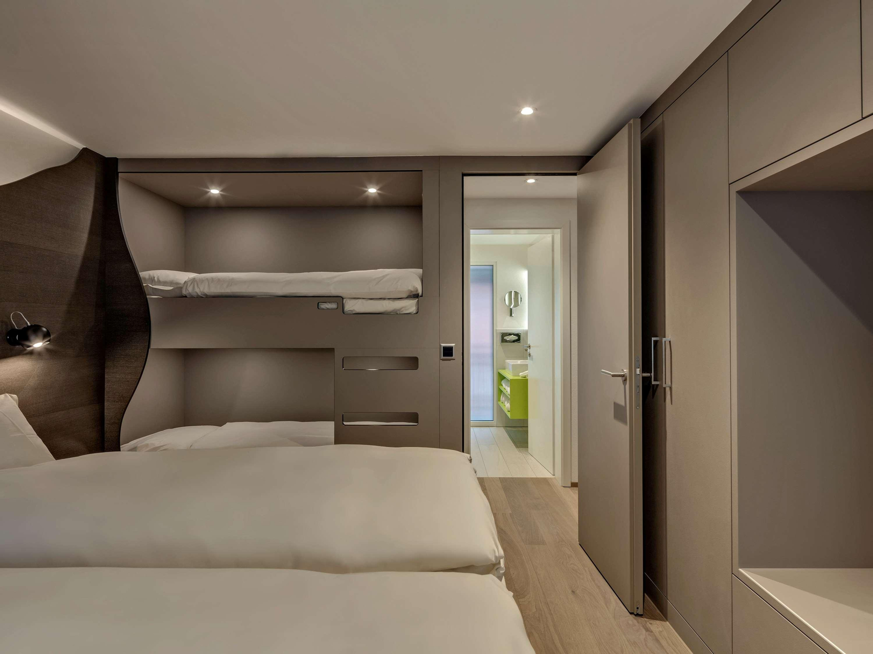 Room 4