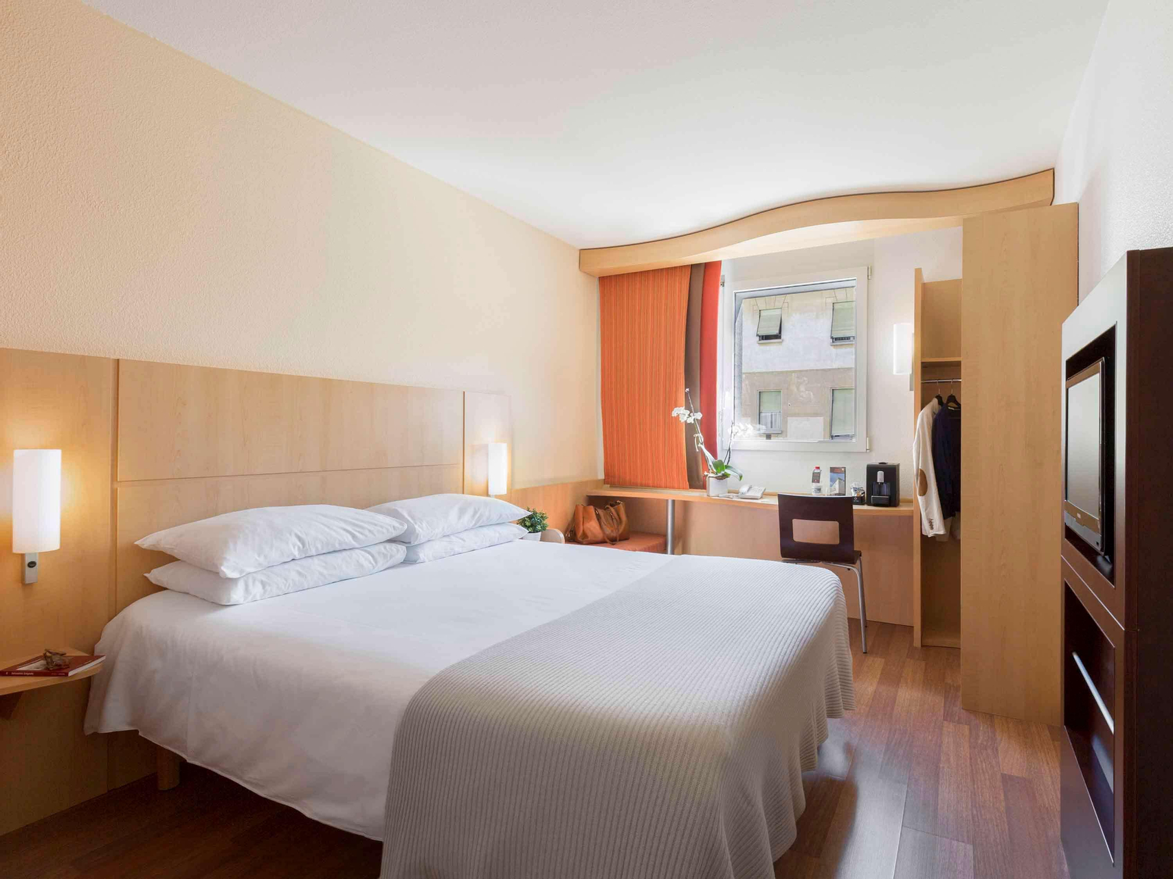 Room 53