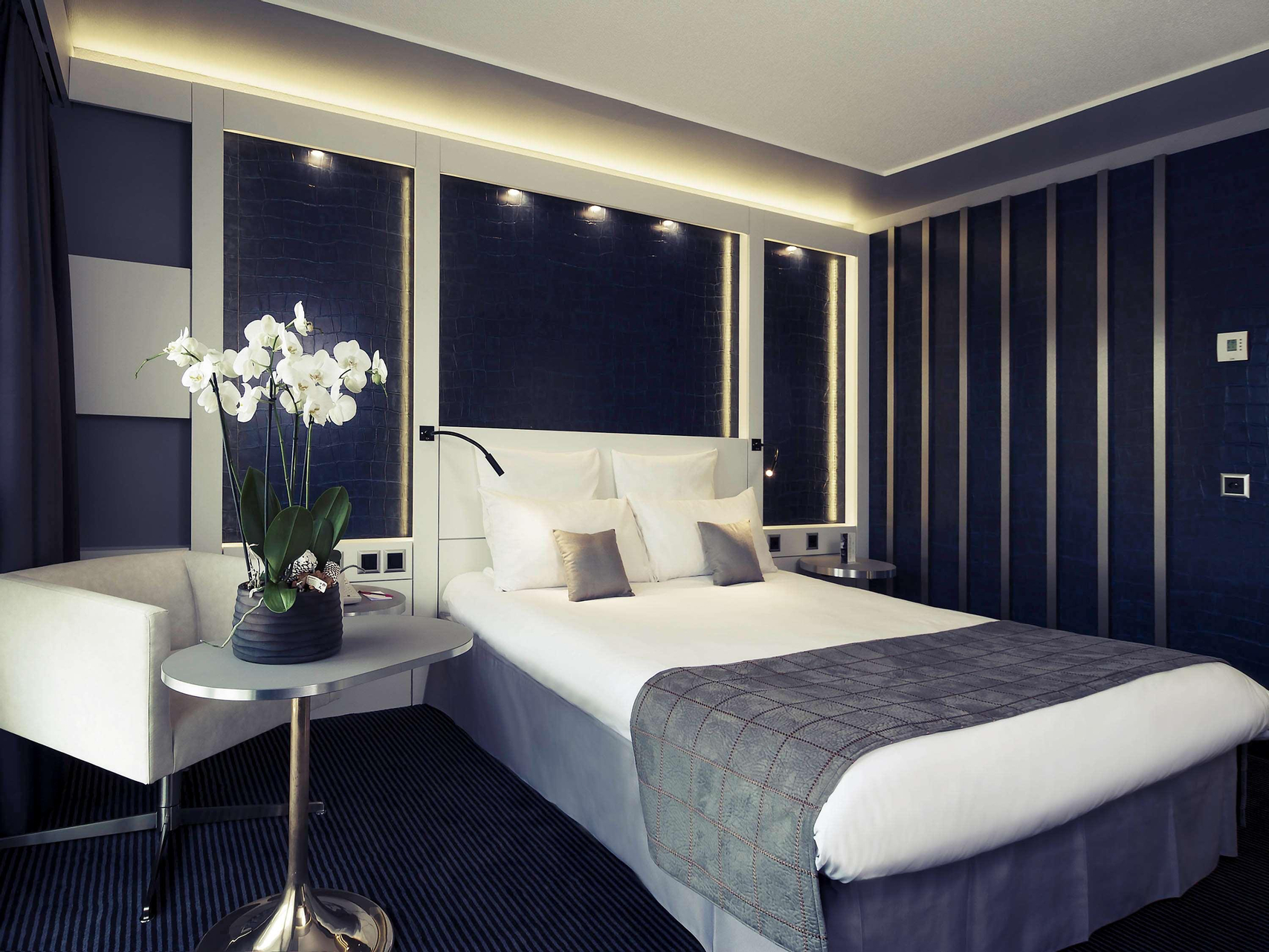 Room 12