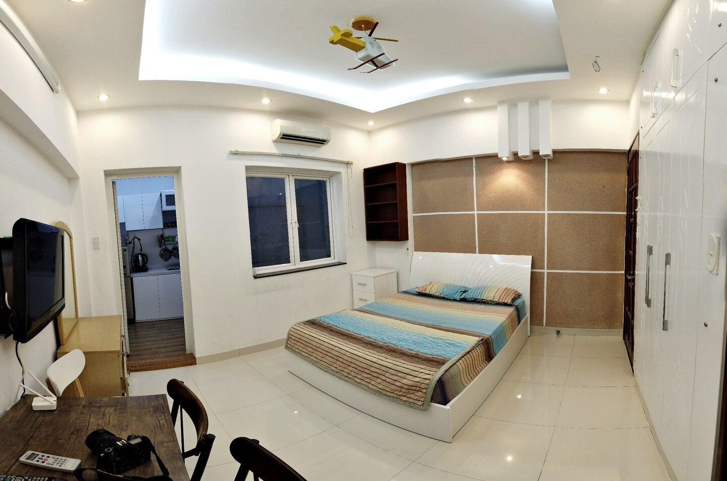 Others 2, Apt on Duong Ba Trac, Dist. 8 (1km to Dist.1) $270, Quận 8