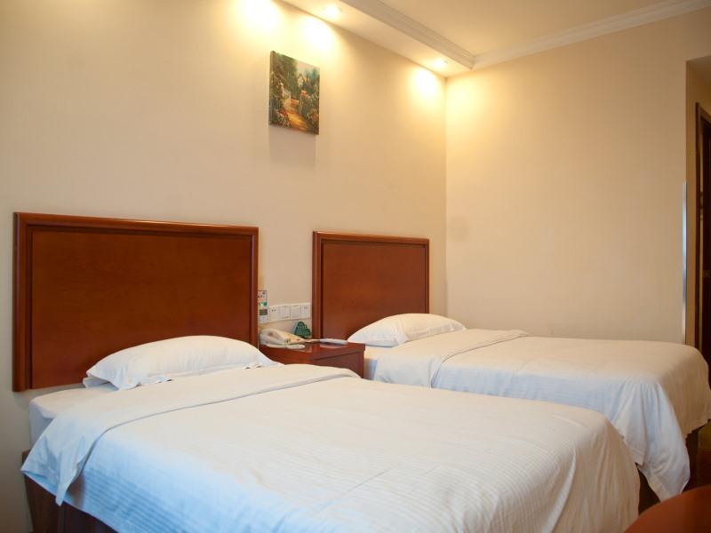 Single Standard Room