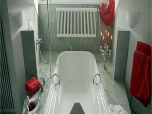 Bathroom 4, Italian Lifestyle Hotel & Osteria Chartreuse, Thun