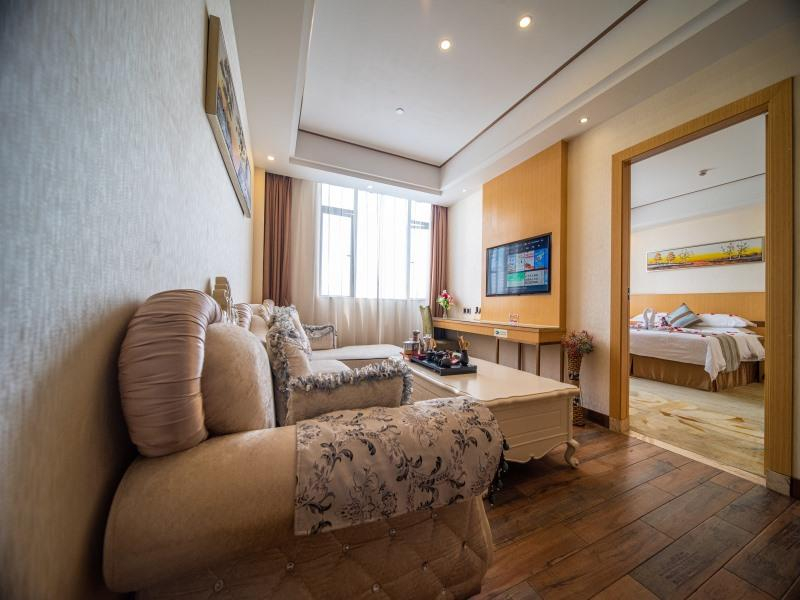 Room 3