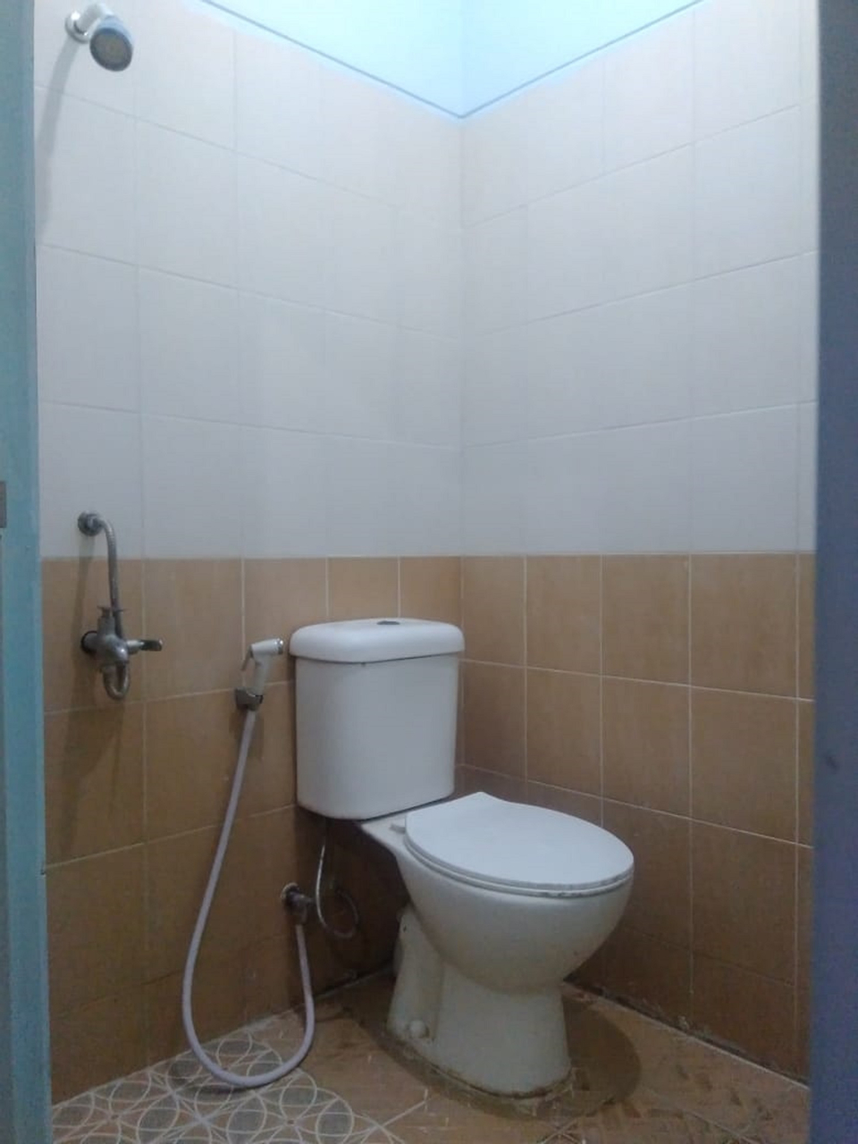 Bathroom 4
