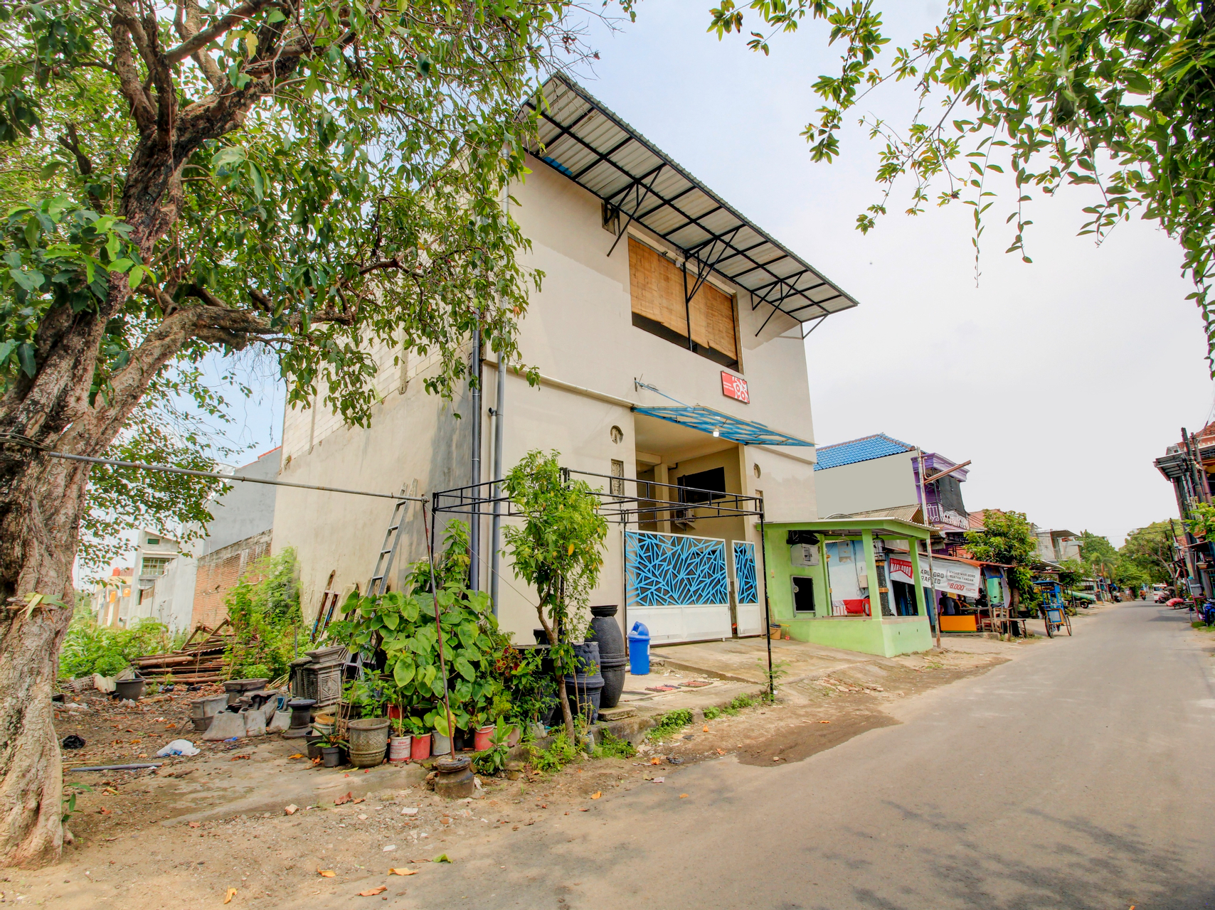 Exterior & Views 2, OYO 90725 Zeevanna Guest House Syariah (tutup sementara), Kediri