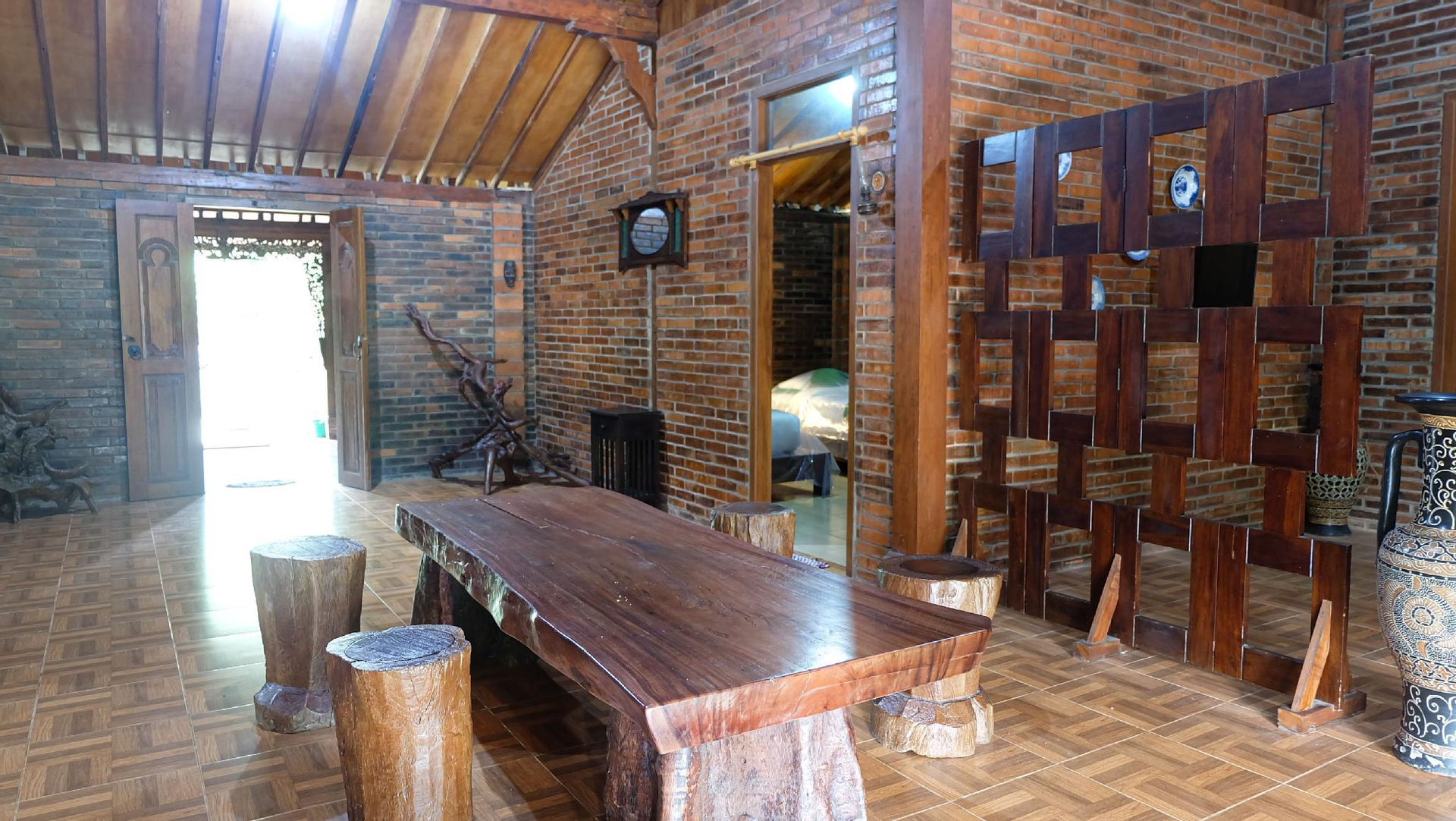 Dining Room, Villa Karang Kedempel Bandungan SimplyHomy (3 kmr), Semarang