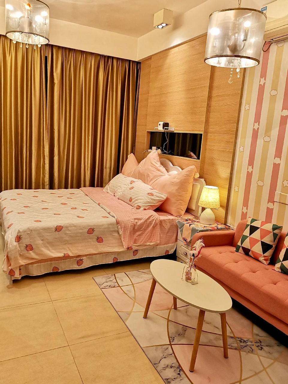 Bedroom 1, D大良步行街/清晖园/欢乐海岸/双皮奶/长鹿农庄 大影院 粉色少女大床房, Foshan