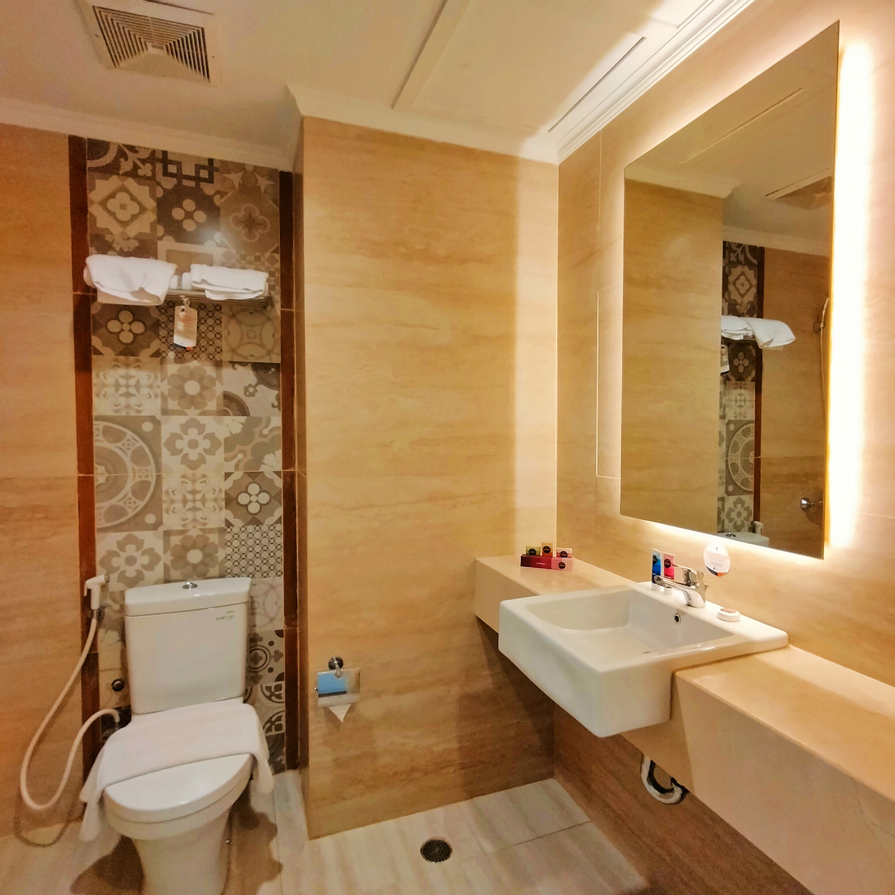Bathroom 2