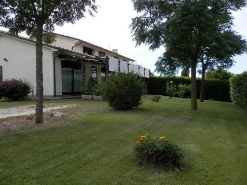 Garden 3, Casa Vacanze Al Melograno, Viterbo