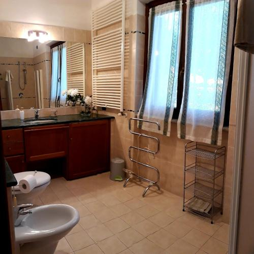 Bathroom 5, Casa Vacanze Al Melograno, Viterbo