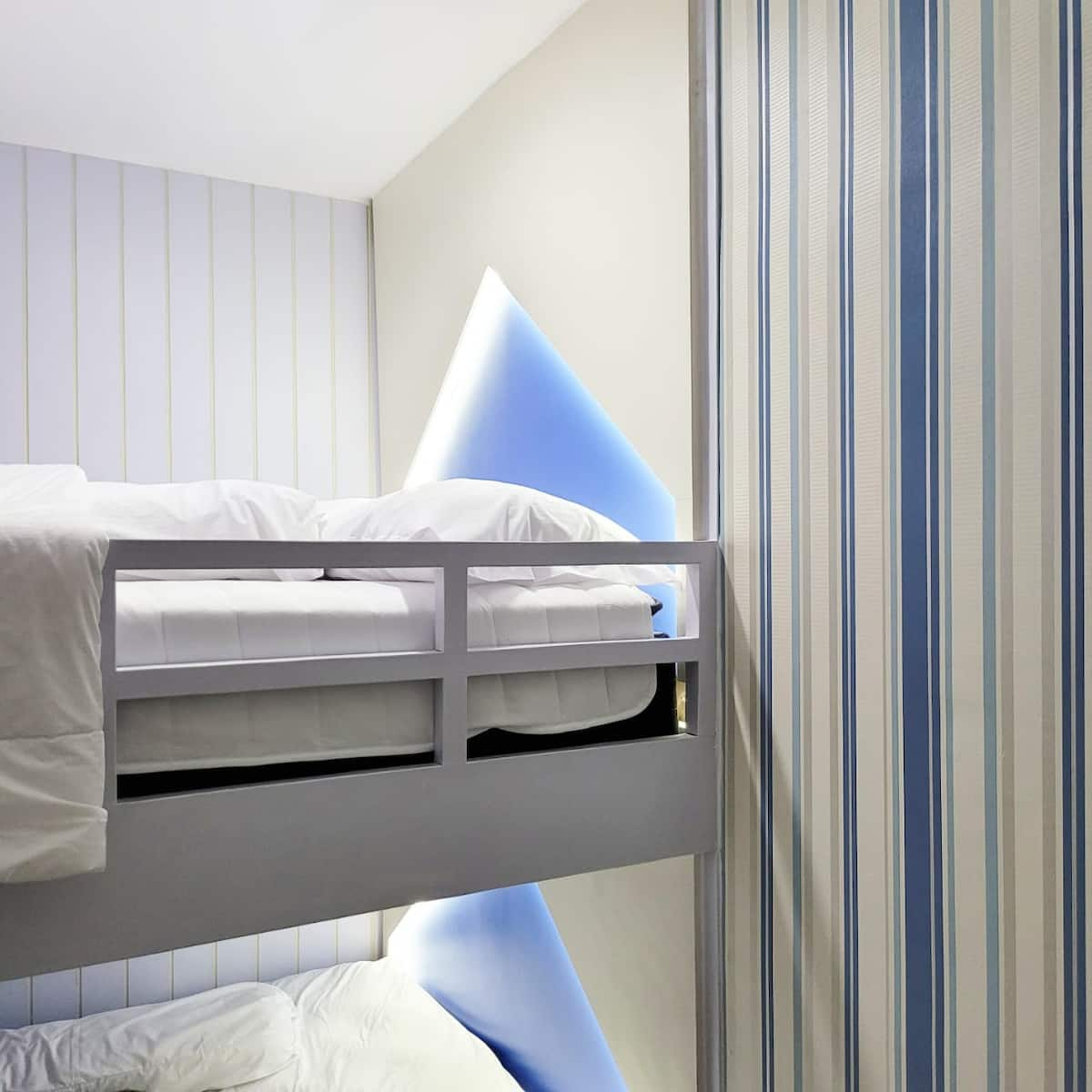 Bed 4
