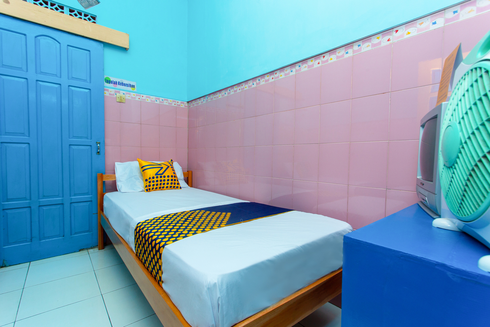 Room 3