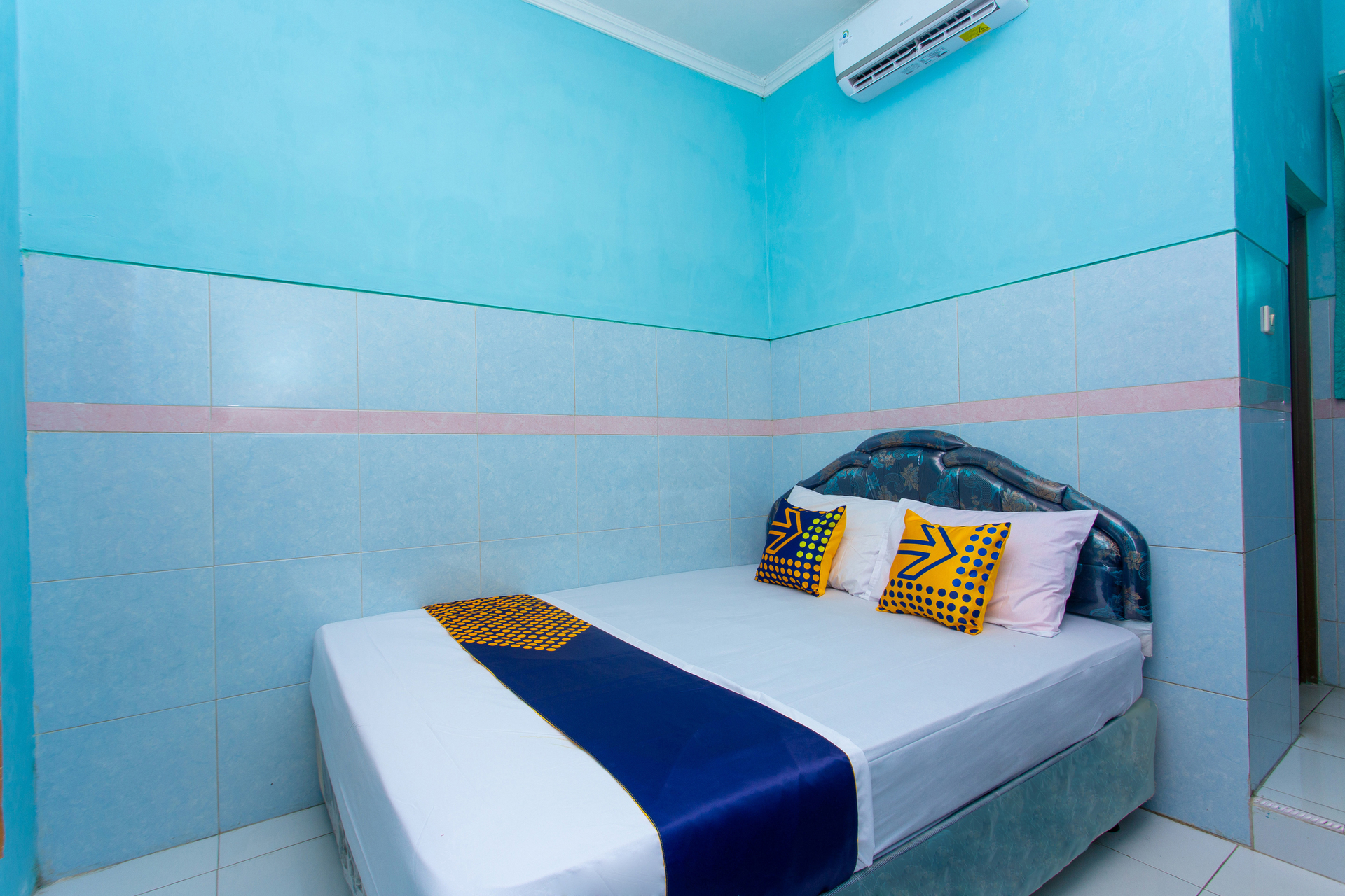 Room 2