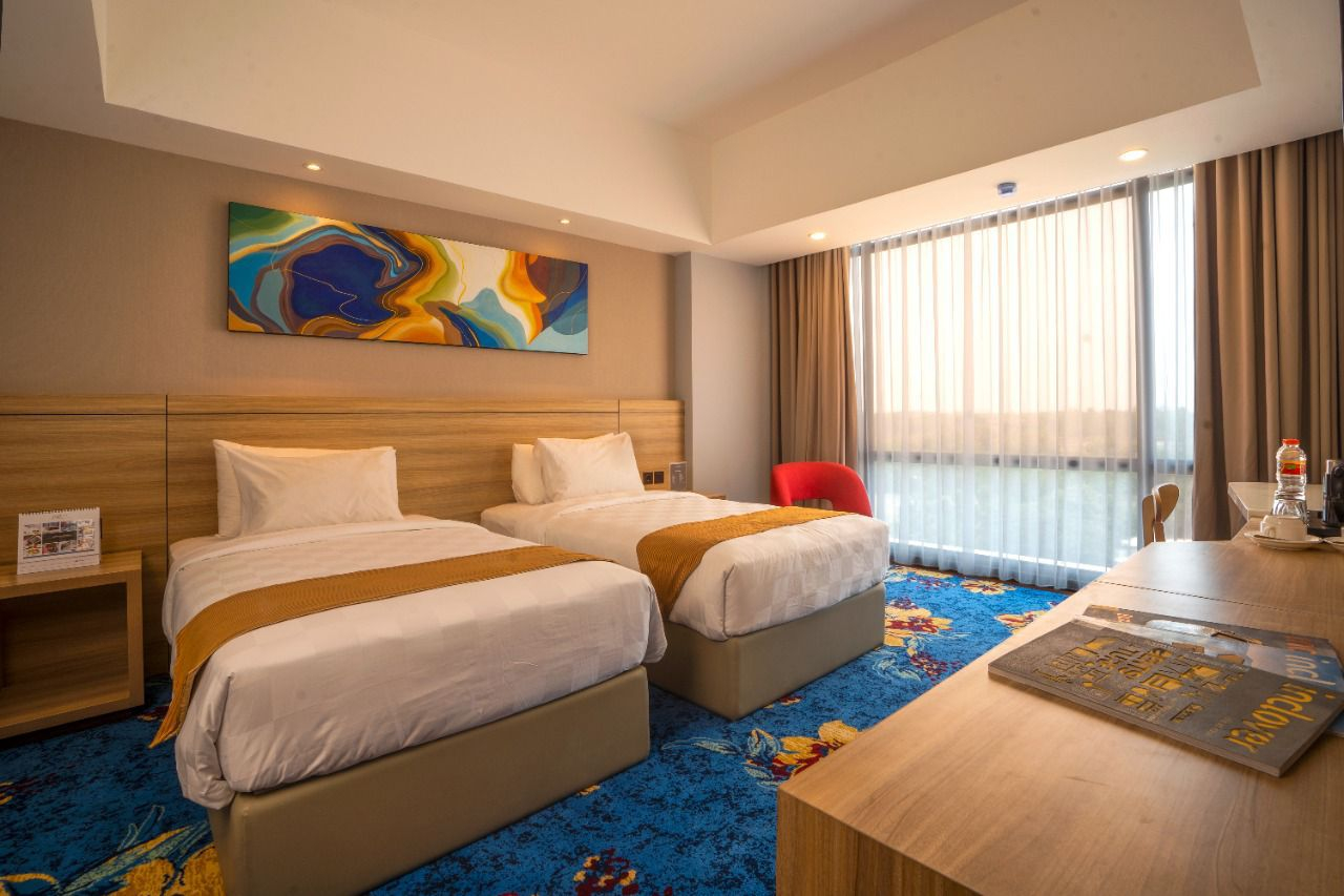 Twin Deluxe Room